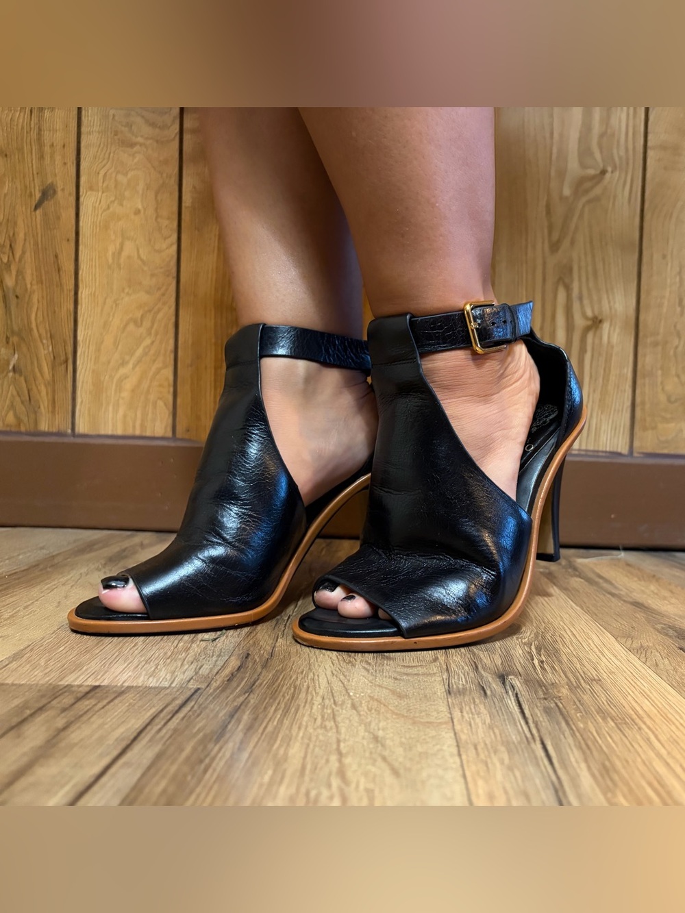 Vince Camuto Black Leather Open-Toe Ankle Strap Stiletto Heels Sz 7.5 see pics